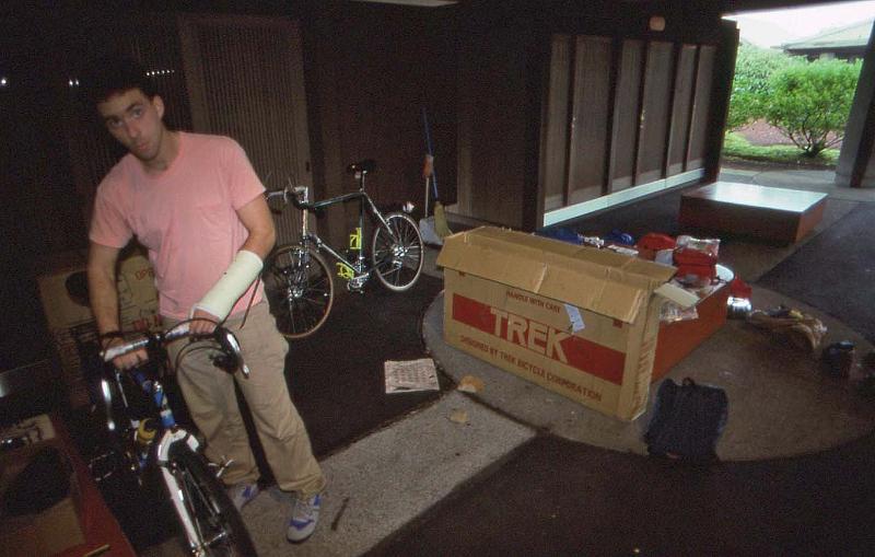 WT 0017 T02-02 Mellor at Hilo AP.jpg